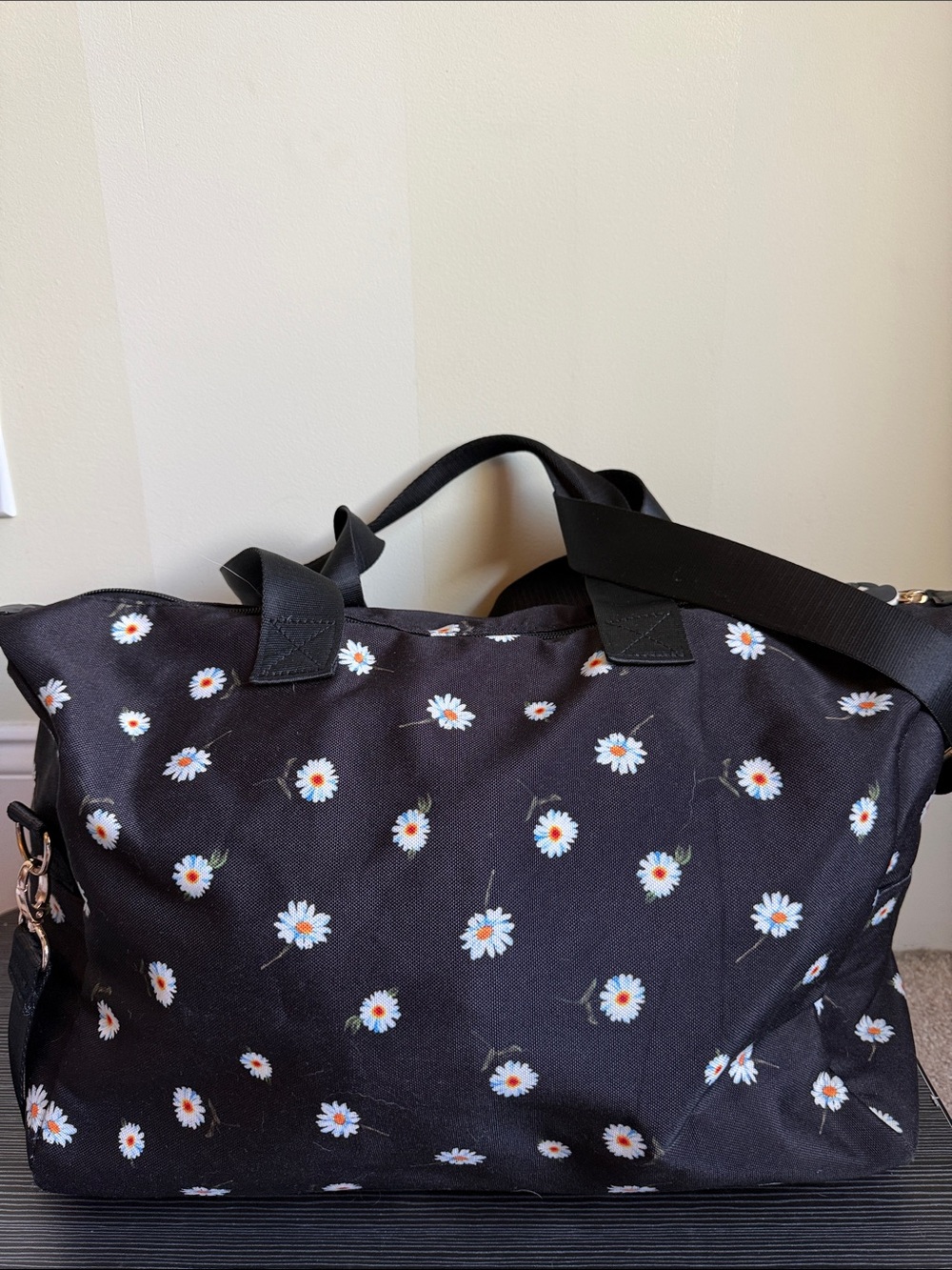 Alice + Olivia Black Daisy Print Travel Weekender